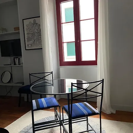 Lägenhet Magnifique Plein Centre A 50m De La *